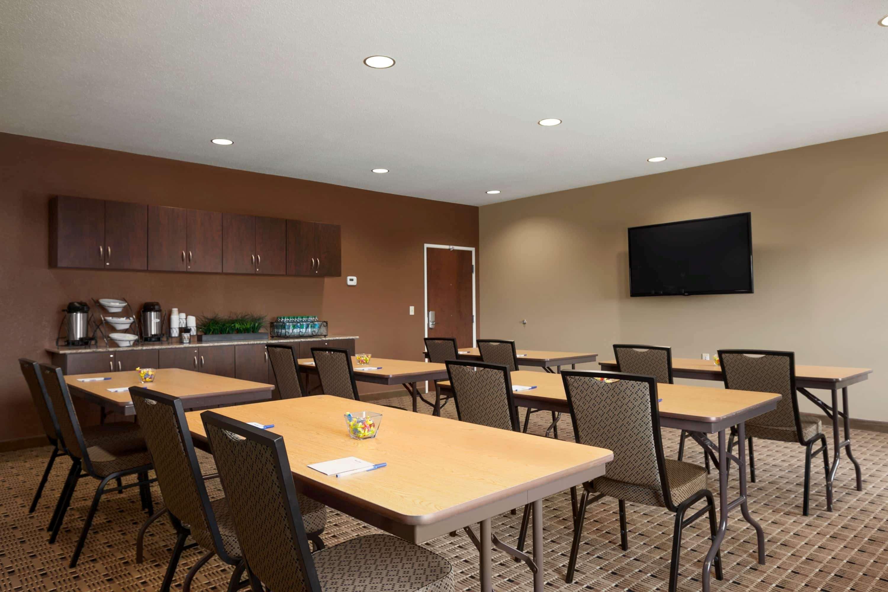 Microtel Inn & Suites By Wyndham St Clairsville - Wheeling St. Clairsville Екстер'єр фото