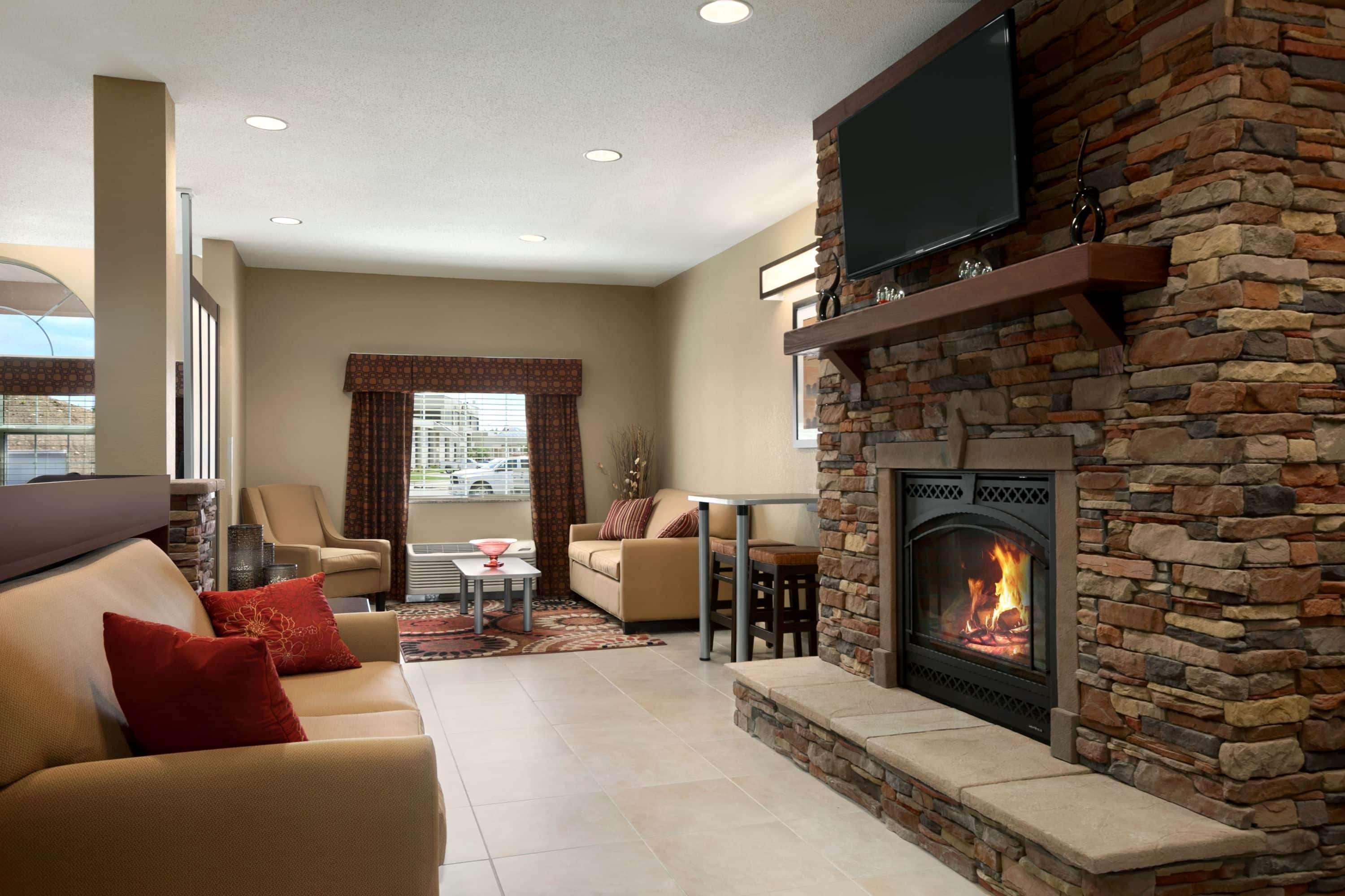 Microtel Inn & Suites By Wyndham St Clairsville - Wheeling St. Clairsville Екстер'єр фото