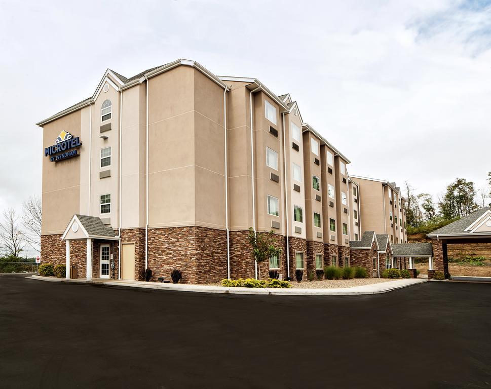 Microtel Inn & Suites By Wyndham St Clairsville - Wheeling St. Clairsville Екстер'єр фото